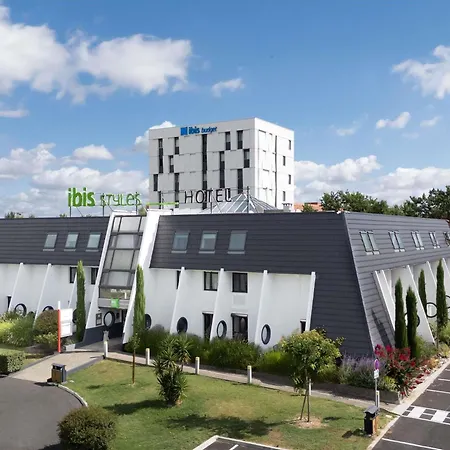 Hotel Ibis Styles Toulouse 3*