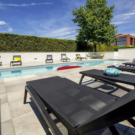 Ibis Styles Toulouse ホテル 3*