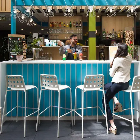 Ibis Styles Toulouse ラベージュ