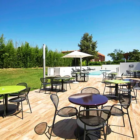Ibis Styles Toulouse Labège