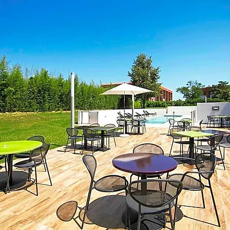 Hotel Ibis Styles Toulouse Labège