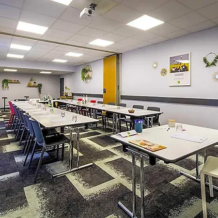 ホテル Ibis Styles Toulouse ラベージュ