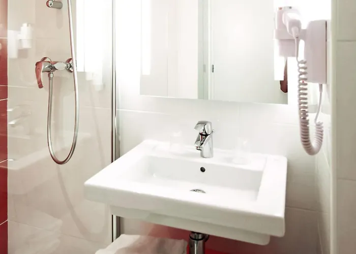 Ibis Styles Toulouse Hotel Labège